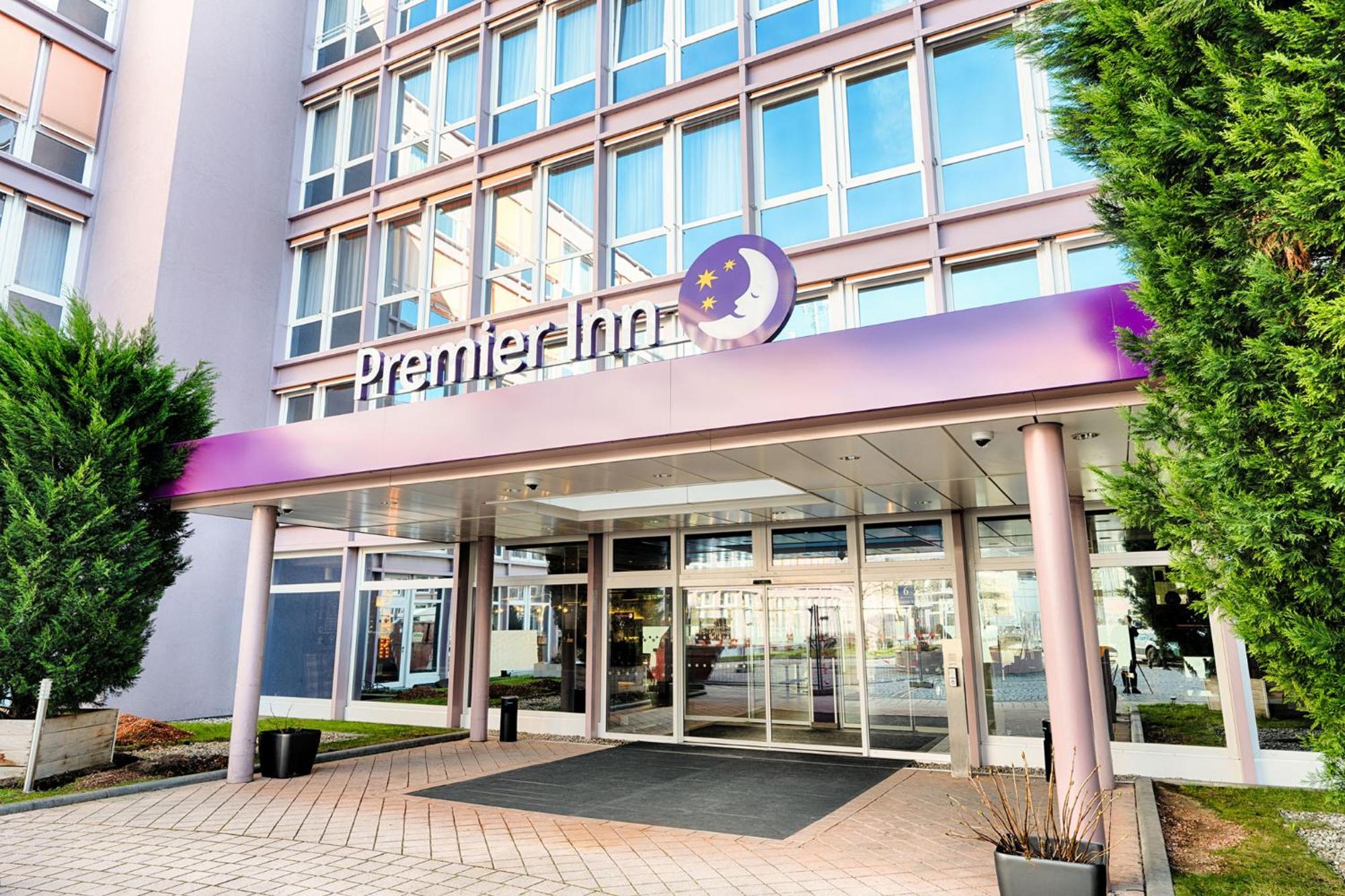 Azimut Hotel