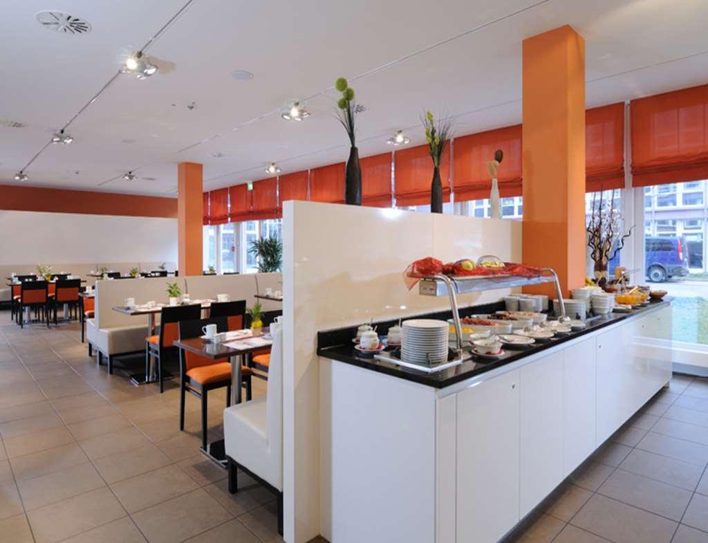Azimut Hotel